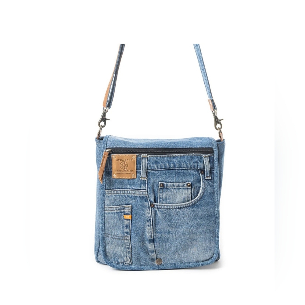 #1038 Myra Bag Ashley Adventure Crossbody Bag